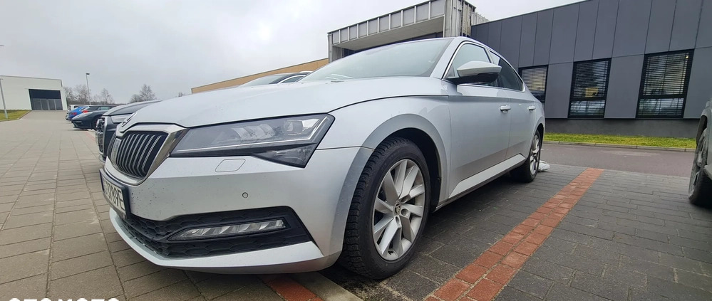 Skoda Superb cena 89990 przebieg: 61000, rok produkcji 2020 z Słupsk małe 67